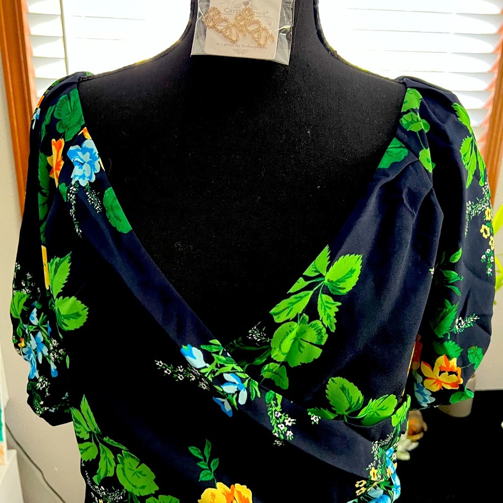 Beautiful Floral top (Sugar Lips 💋)